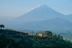 UGANDA - LAKE MUTANDA