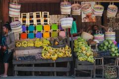 MARKET